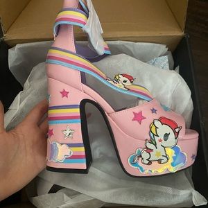 NWT Toki Doki for Dollskill  Rainbow Palace Stellina Platform Sandals